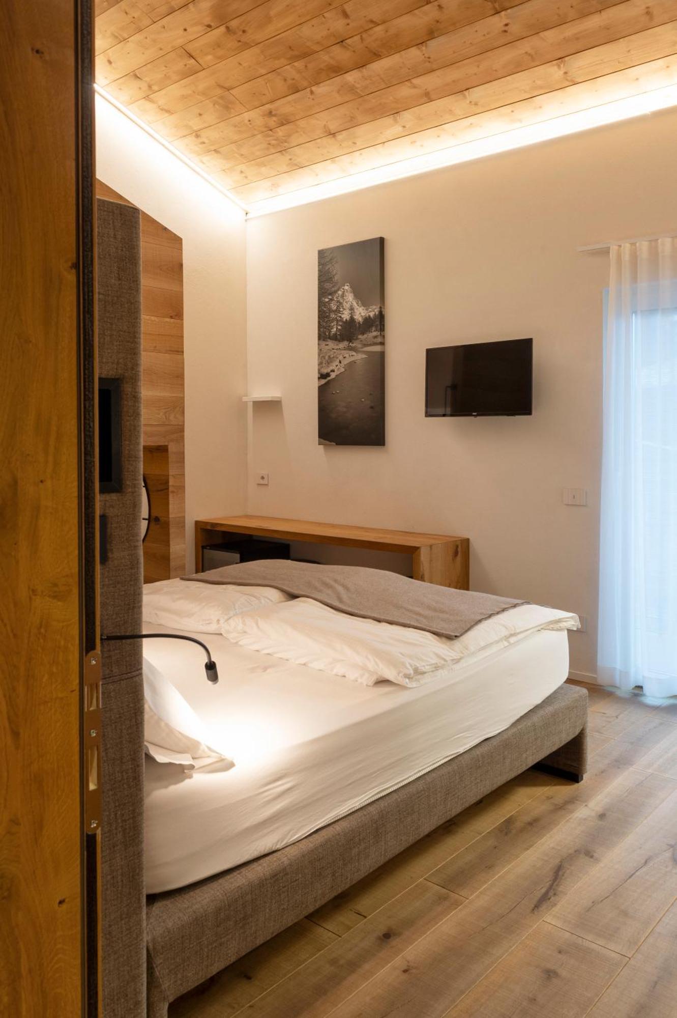 Hotel Zerbion 토르그논 외부 사진